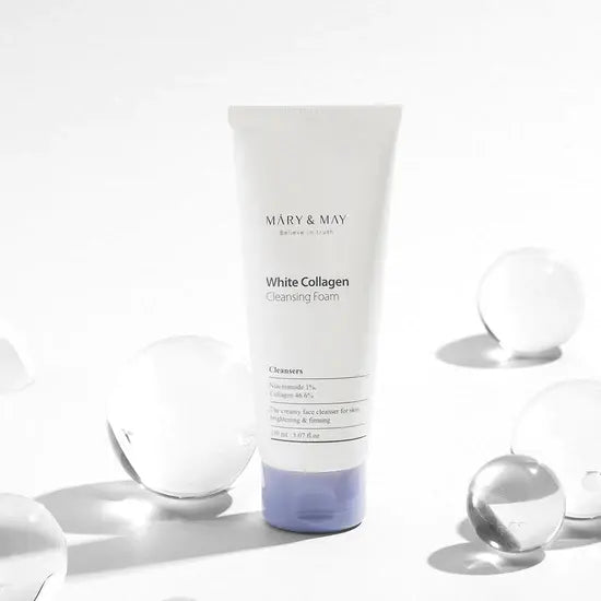 The cleansing foam with collagen and niacinamide Mary&May