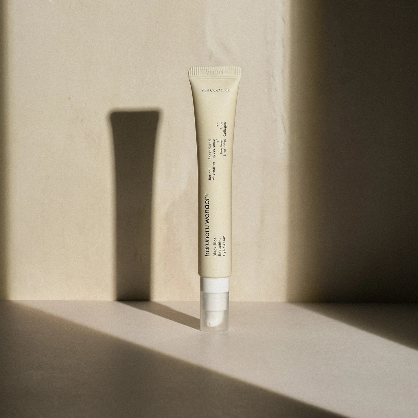Eye cream with black rice and bakuchiol