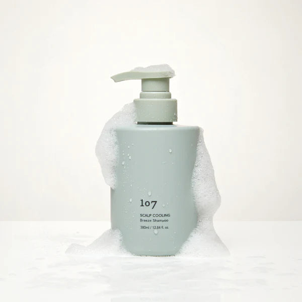 107 Scalp Cooling Breeze Shampoo bottle with mint and herbal ingredients