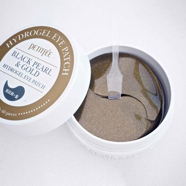 Hydrogel eye patches with gold and black pearl Petitfee Black Pearl &amp; Gold Hydrogel Eye Patch - Koreancare