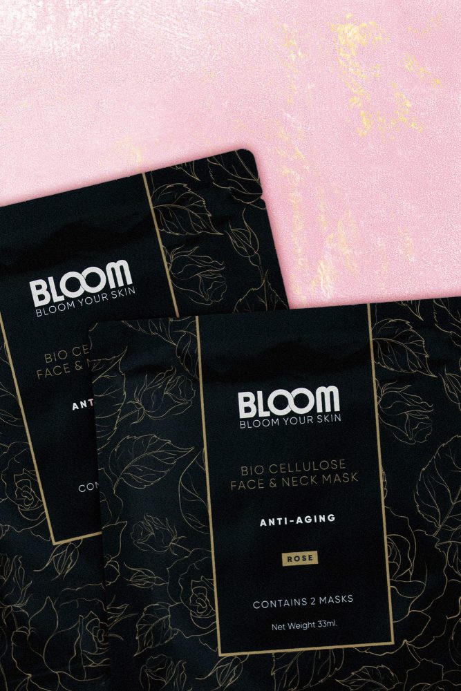 Obnavljajuća maska za lice i vrat od bioceluloze Bloom Anti-age Bio Cellulose Mask Face&Neck Mask