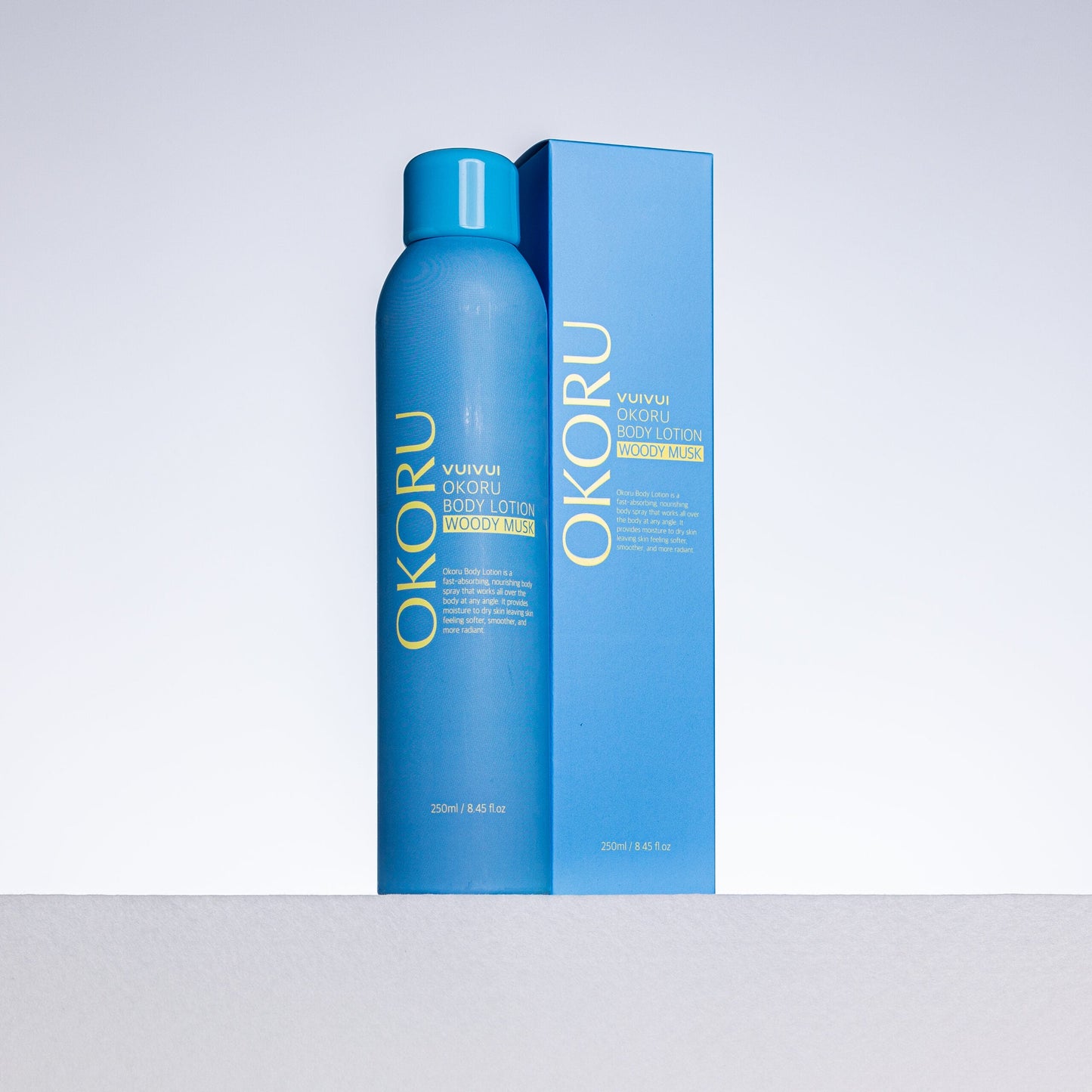 OKORU BODY LOTION Σπρέι λοσιόν σώματος με άρωμα ξυλώδους μόσχου