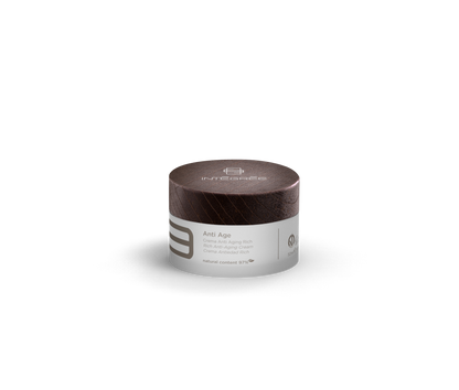 Integree Anti-Age RICH ANTI-AGING CREAM jar on a clean background