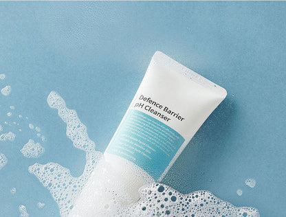 Facial cleansing foam PURITO Defense Barrier Ph Cleanser